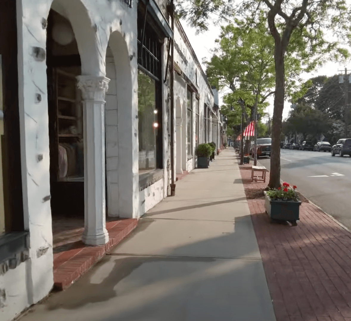 Southampton Village Walking Tour